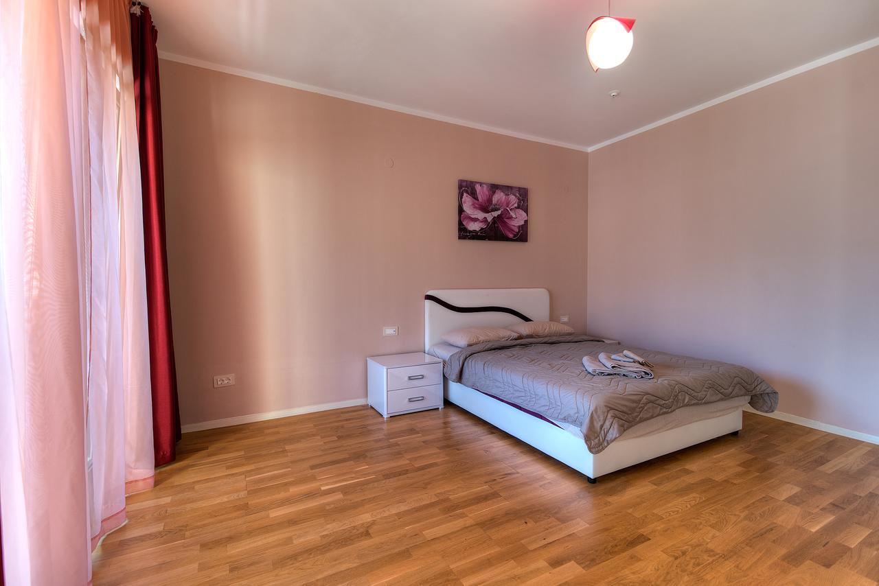 Apartments Harmonia Colours Будва Екстер'єр фото
