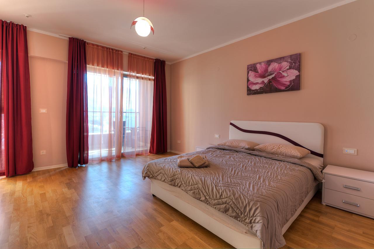 Apartments Harmonia Colours Будва Екстер'єр фото