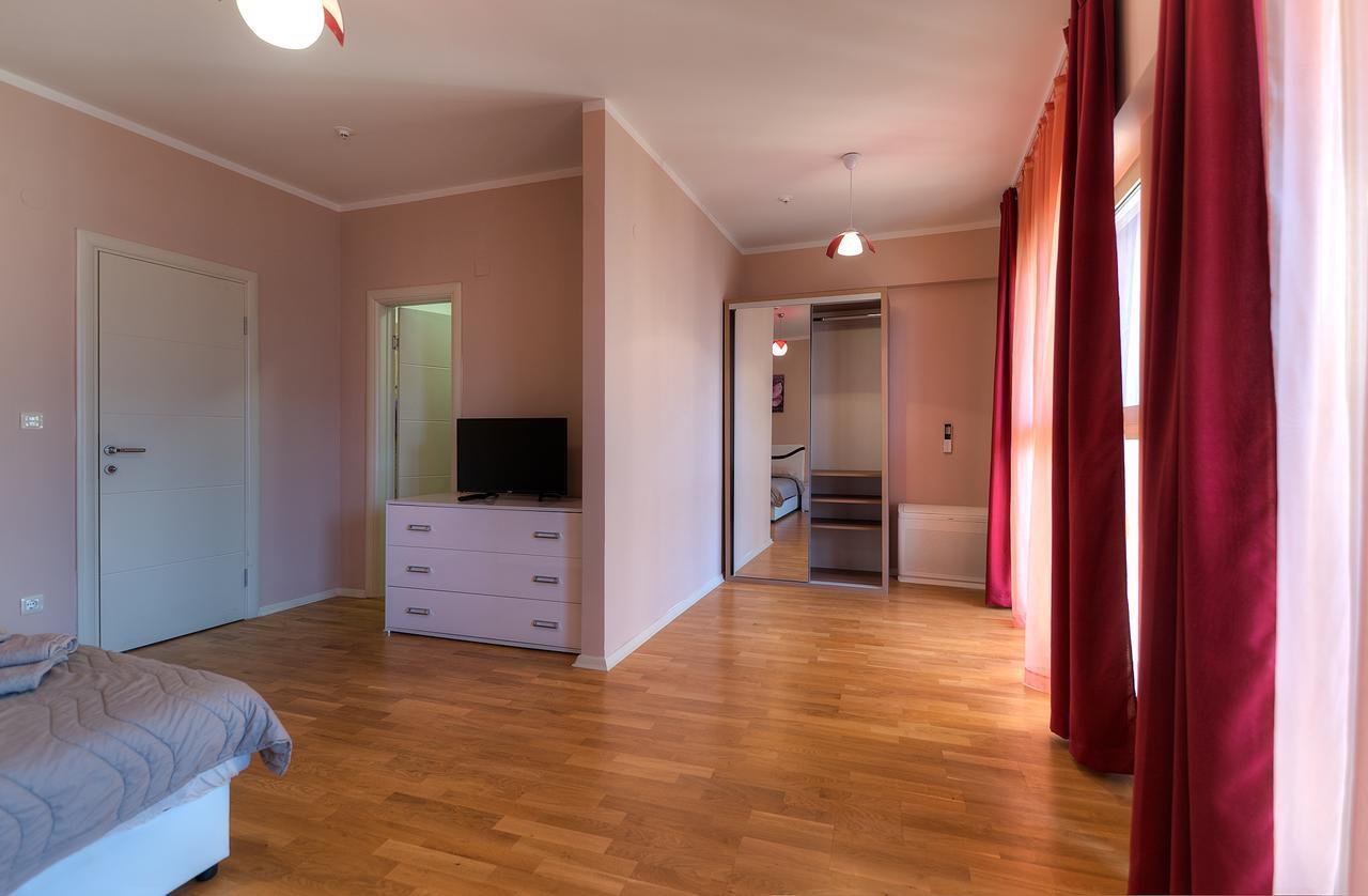 Apartments Harmonia Colours Будва Екстер'єр фото
